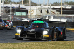 #22 Tequila Patron ESM Nissan DPi: Pipo Derani, Johannes van Overbeek, Nicolas Lapierre
