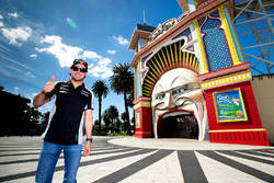 Sergio Perez, Sahara Force India F1 visits Luna Park