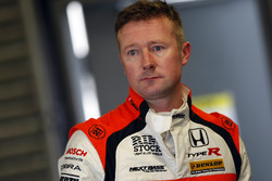Gordon Shedden, Team Dynamics