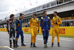 Les pilotes DAMS : Santino Ferrucci, Jake Hughes, Kevin Joerg, Alex Lynn et Nicholas Latifi