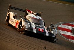 #2 Porsche Team Porsche 919 Hybrid: Romain Dumas, Neel Jani, Marc Lieb