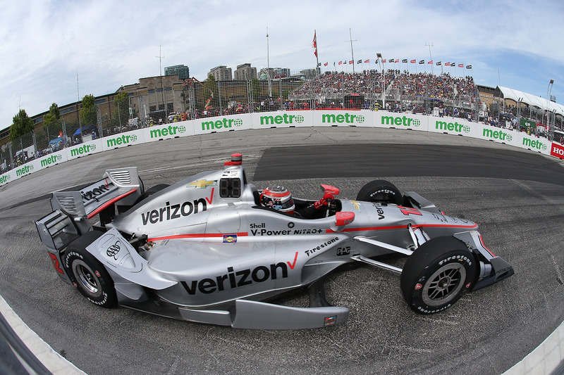 Na etapa de Toronto da Indy, a sorte sorriu para Will Power, que conseguiu se aproveitar das bandeiras amarelas para vencer a prova.