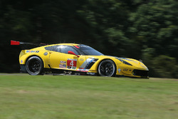 #4 Corvette Racing Chevrolet Corvette C7.R: Oliver Gavin, Tommy Milner
