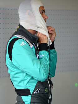 Nelson Piquet Jr., NEXTEV TCR Formula E Team