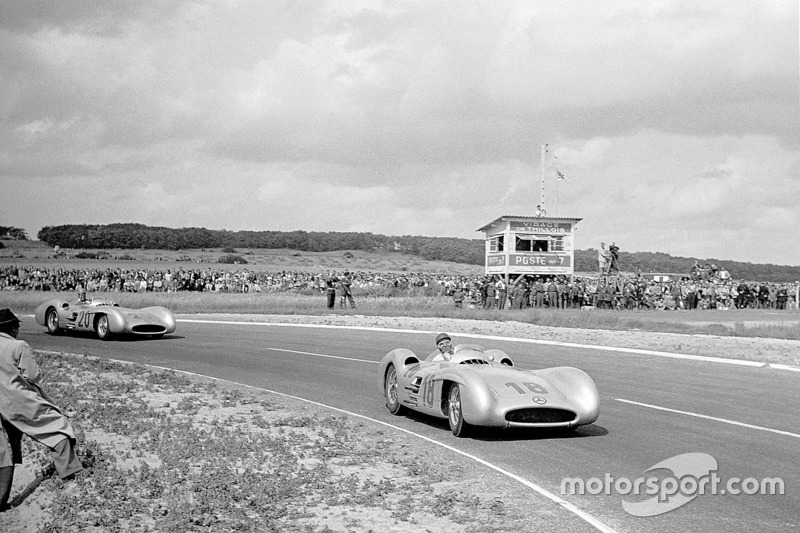 Juan Manuel Fangio, Mercedes-Benz W 196 R