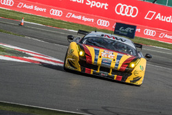 #66 JMW Motorsport Ferrari F458 Italia: Rory Butcher, Robert Smith, Andrea Bertolini
