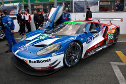 #66 Ford Chip Ganassi Racing Team UK Ford GT: Olivier Pla, Stefan Mücke, Billy Johnson