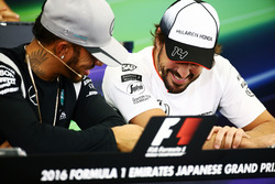 (L to R): Lewis Hamilton, Mercedes AMG F1 and Fernando Alonso, McLaren in the FIA Press Conference