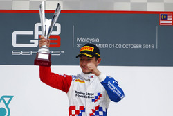 Podium : Jake Dennis, Arden International