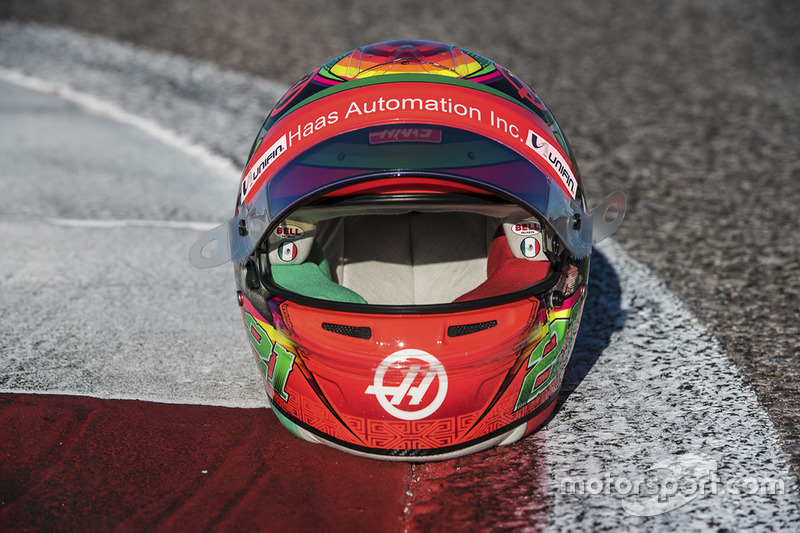 Helm pembalap Haas F1, Esteban Gutierrez, edisi spesial GP Meksiko