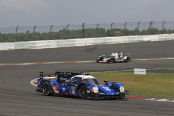 #36 Signatech Alpine A460: Gustavo Menezes, Nicolas Lapierre, Stéphane Richelmi