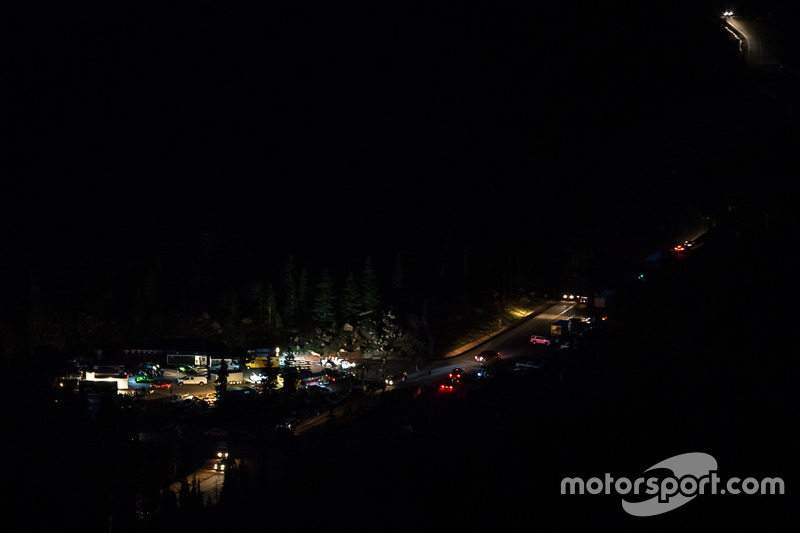 Glen Cove staging area from Devil's Playground before sunrise