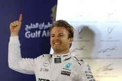 Podium: winner Nico Rosberg, Mercedes AMG F1 Team