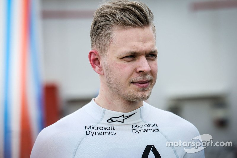 Kevin Magnussen, Renault Sport F1 Team