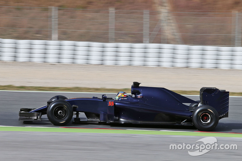 Carlos Sainz Jr., Scuderia Toro Rosso STR11