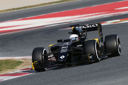 Kevin Magnussen, Renault Sport F1 Team RS16