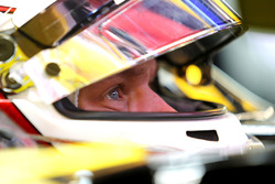Kevin Magnussen, Renault Sport F1 Team