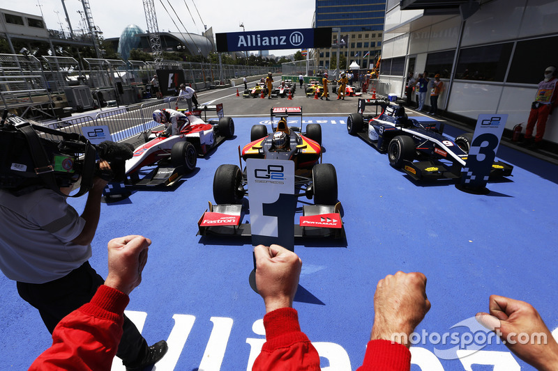 <b>Antonio Giovinazzi</b>, PREMA Racing at Bakú - FIA F2 Fotos