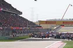 The grid before the start of the race