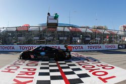 #10 Wayne Taylor Racing Corvette DP: Ricky Taylor, Jordan Taylor race winners