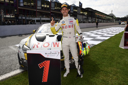 #99 Rowe Racing, BMW M6 GT3: Alexander Sims celebran