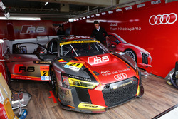 #21 Audi Team Hitotsuyama Audi R8 LMS: Richard Lyon, Tomonobu Fujii