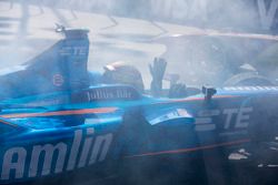 Incidente: Robin Frijns, Amlin Andretti