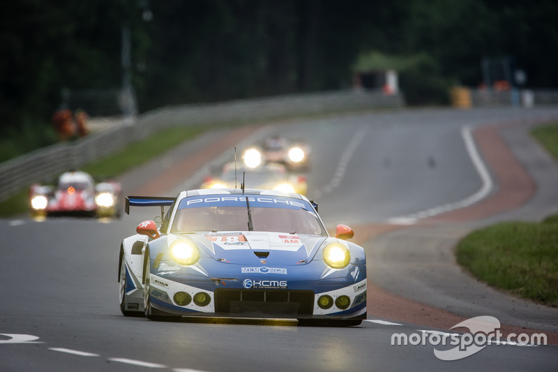 #78 KCMG Porsche 911 RSR: Christian Ried, Wolf Henzler, Joel Camathias