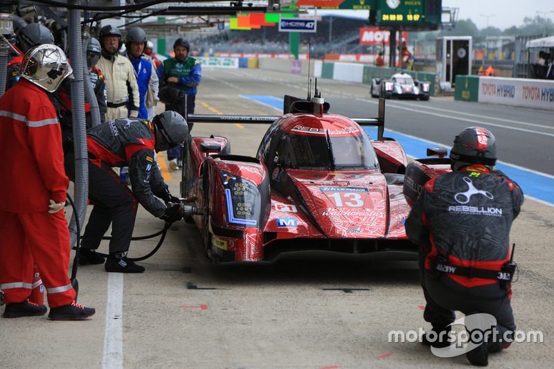 #13 Rebellion Racing Rebellion R-One AER: Matheo Tuscher, Alexandre Imperatori, Dominik Kraihamer