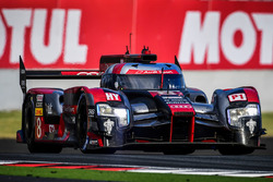 #8 Audi Sport Team Joest Audi R18: Lucas di Grassi, Loic Duval, Oliver Jarvis