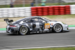 #88 Proton Racing Porsche 911 RSR: Khaled Al Qubaisi, David Heinemeier Hansson, Patrick Long