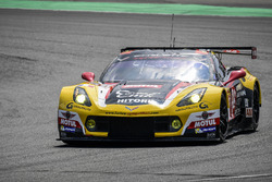 #50 Larbre Competition Corvette C7.R: Paolo Ruberti, Yutaka Yamagishi, Pierre Ragues