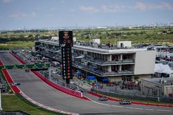 #1 Porsche Team Porsche 919 Hybrid: Timo Bernhard, Mark Webber, Brendon Hartley