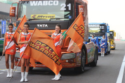 Grid girls for Paul McCumisky