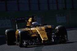 Kevin Magnussen, Renault Sport F1 Team RS16