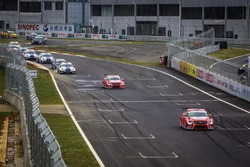 2.0T race action