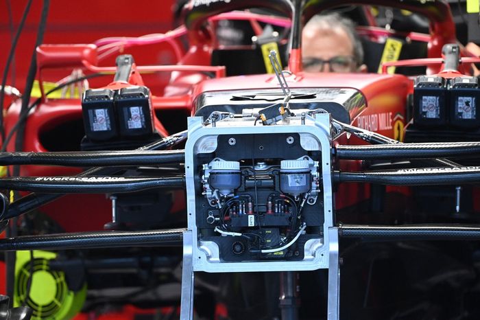 Detalle delantero del Ferrari F1-75