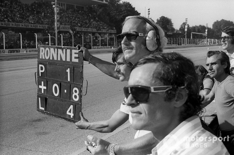 Jacky Ickx, Lotus, con Colin Chapman, propietario del Lotus Team