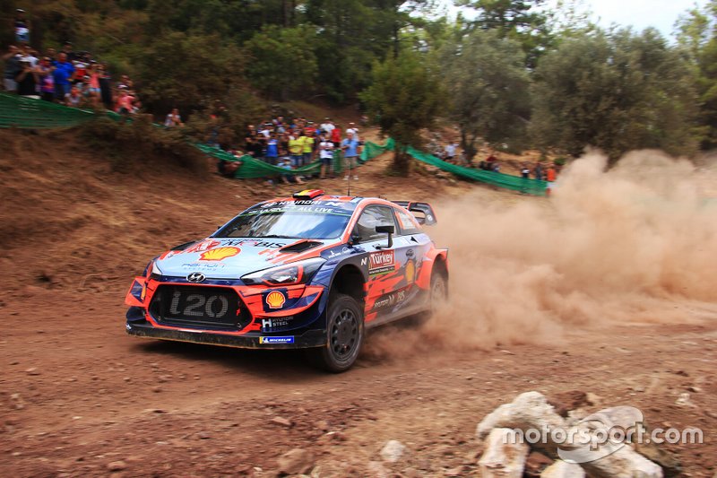 Thierry Neuville, Nicolas Gilsoul, Hyundai Motorsport Hyundai i20 Coupe WRC