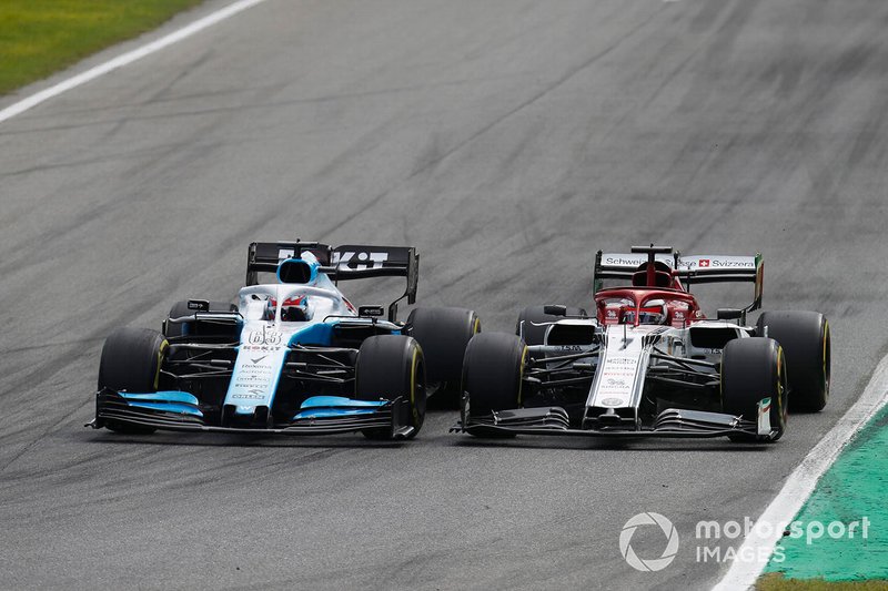 George Russell, Williams Racing FW42, lotta con Kimi Raikkonen, Alfa Romeo Racing C38