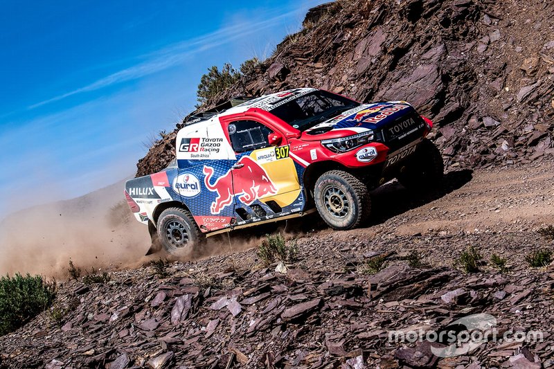 #307 Toyota Gazoo Racing Toyota Hilux: Giniel de Villiers, Alex Haro