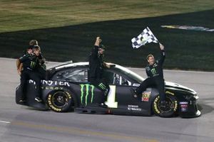 Race Winner Kurt Busch, Chip Ganassi Racing, Chevrolet Camaro Monster Energy