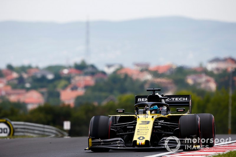 Daniel Ricciardo, Renault F1 Team R.S.19