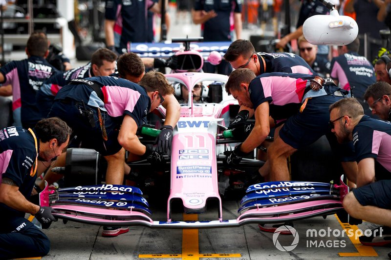 Racing Point pit stop practice with the Racing Point RP19