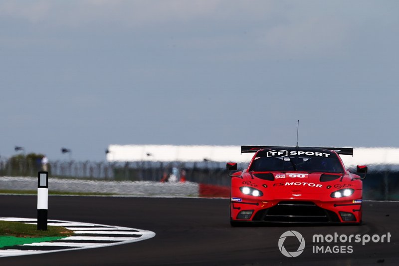 #90 TF Sport Aston Martin Vantage AMR: Salih Yoluc, Charlie Eastwood, Jonathan Adam