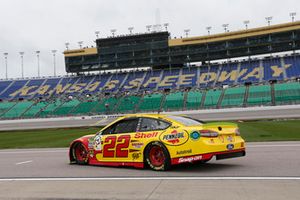 Joey Logano, Team Penske, Ford Fusion Shell Pennzoil