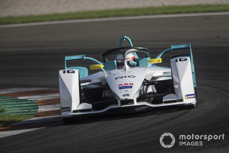 Oliver Turvey, NIO Formula E Team, NIO Sport 004