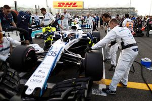 Sergey Sirotkin, Williams FW41, on the grid