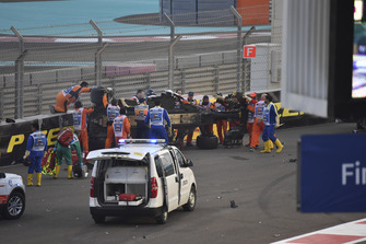Crash van Nico Hulkenberg, Renault Sport F1 Team R.S. 18