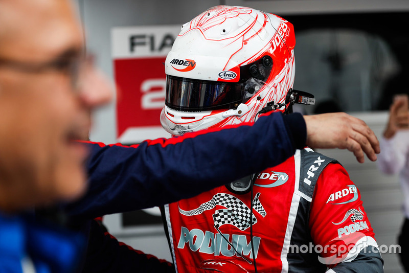 Mawson s'est satisfait du podium